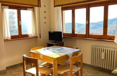 Romantico Appartamento con Vista Mozzafiato Perfetto per 2 Persone - Foto 4