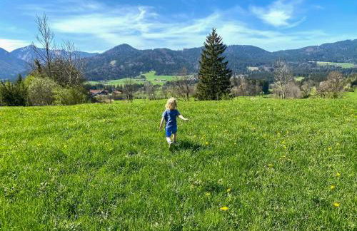 Belisima Apartments I Ferienwohnungen Fischbachau - Breitenstein I Region Schliersee I Historisch & Cozy mit Bergblick I 2 Schlafzimmer I Waschmaschine I Parkplatz I Nähe Supermarkt - Foto 45