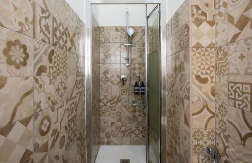 Ampio appartamento familiare Metro A a 50m - Foto 60