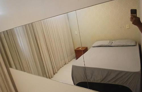 Apartamento espaçoso- até 6 pessoas centro Goiânia - Foto 8