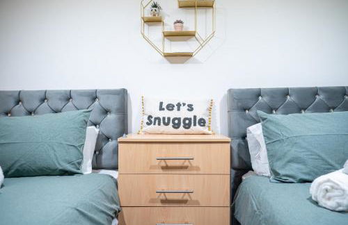 Spacious 2 Bedroom 6 Minute Drive from Huddersfield Town Centre - Ideal Stay - Foto 19