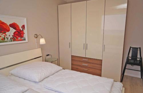 Ferienwohnung zur Hafenseite - 200 Meter zum Strand - Foto 12