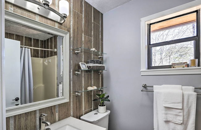 Unwind Fireside Serene Murphy Escape with Hot Tub! - Photo 23