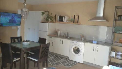 Charming House in Parada with Large Garden - Foto 4