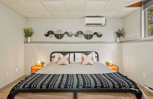 Emerald Bluff by Avantstay Lake Views, Deck, Fire Pit, Game Room - Photo 38