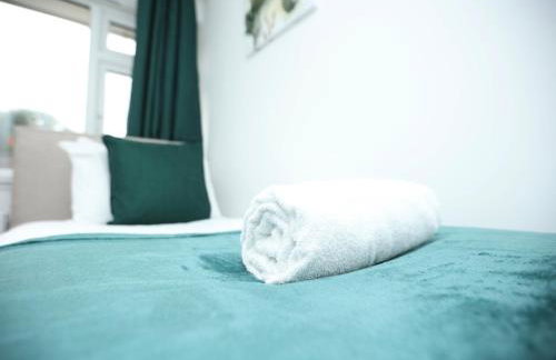 Gainsborough Place By N And N Stays Ltd, Perfect Location for Contractors and Corporate stays, Close to Cardiff Bay Area, Private Parking and fast Wifi - Foto 29