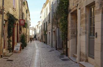 La Grande Bourgade-Authentique Maison en Pierre avec Terrasse Climatisation au Cœur d'Uzès - Foto 48