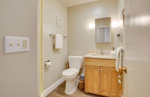 Comfortable Lincoln City Condo with Patio and Views! - Foto 19