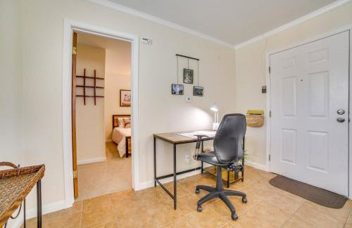 Relax Fireside! Tahoe Area Home 28 Mi to Slopes - Foto 7