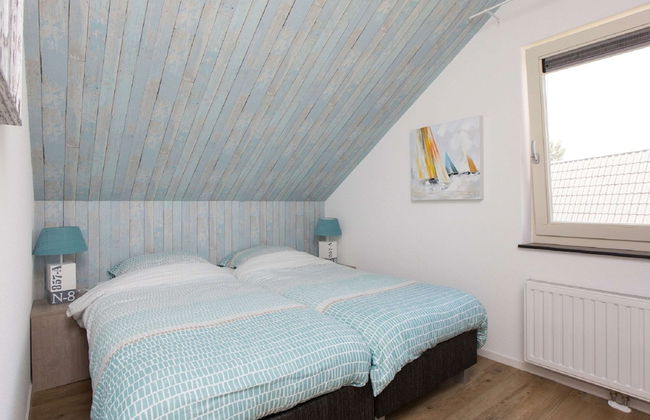 Modern Holiday Home With a Terrace by Water - Foto 3