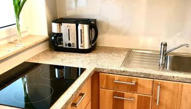 Apartment STERNE - Parkplätze, Tram & Supermarkt direkt vor der Tür - Foto 3