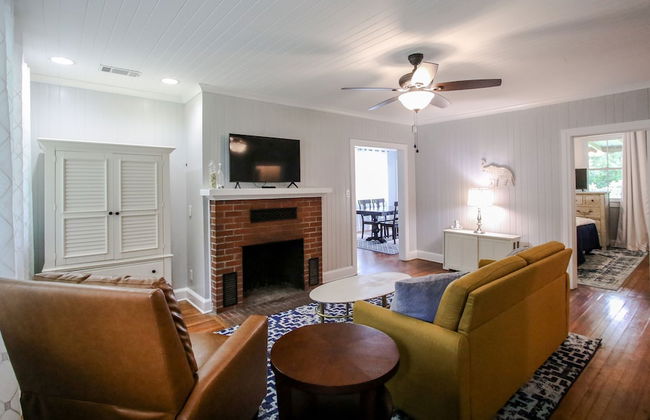 Historic Home for 7 with Apartment - Foto 45