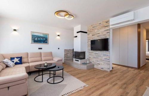 Grand View Holiday Home - Photo 2