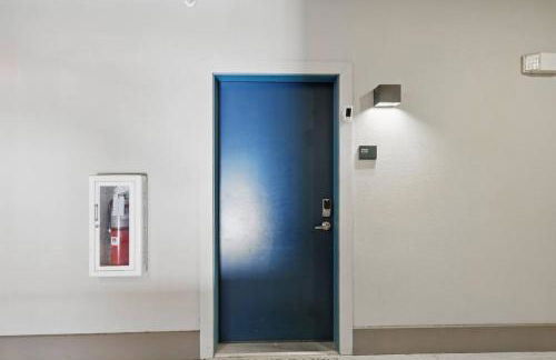 Modern 1BR near TPC Golf Free Parking and Wifi - Foto 20