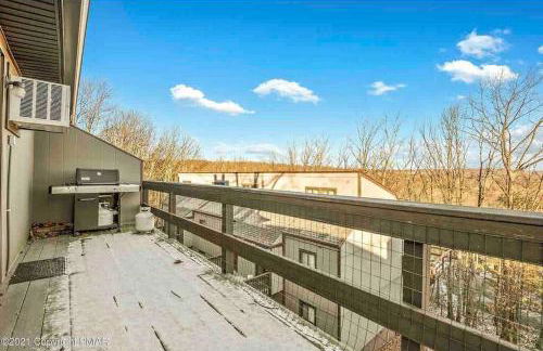 Just renovated Camelback SKI-ON/OFF,SNOW TUBING,PAINTBALL - Foto 32