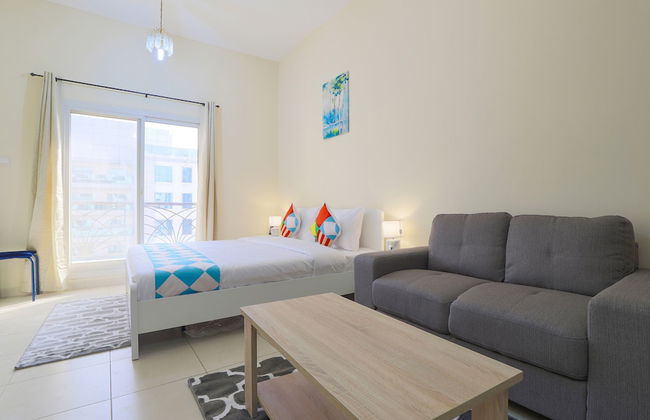 OYO 264 Home Cordoba Palace 607 Studio - Photo 1