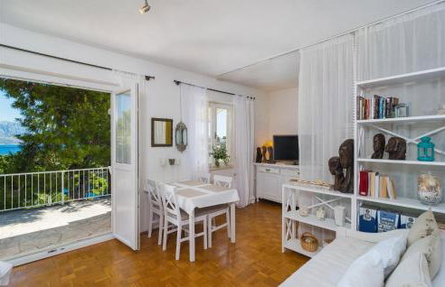 Nice Home In Splitska - Supetar - Photo 4