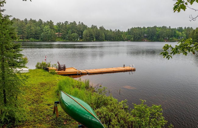 Bear Essentials Lakefront Hideaway - Foto 15