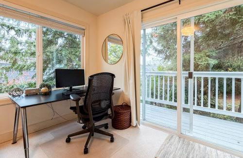 Charming Queen Anne Craftsman 4BR 2 Kitchens - Foto 29