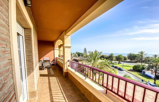 3 Bed Beach Apartment With Views Isla Canela - Foto 1