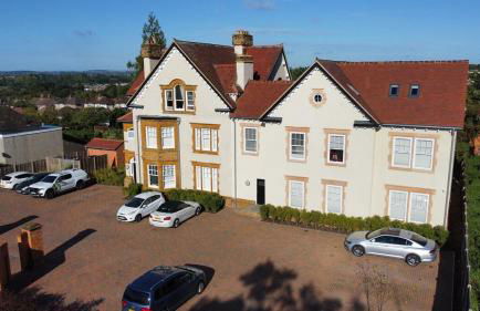 Northampton 3 Bed 3 Bathroom New Duplex Apartment - Photo 9