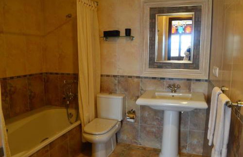 apartamentos y habitaciones Quinta La Espadaña apartamentos y habitaciones Quinta la Espadaña - Photo 33