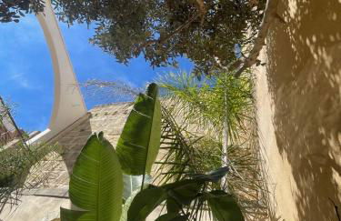 La Maison du Trident en Camargue Piscine et Jacuzzi - Foto 14