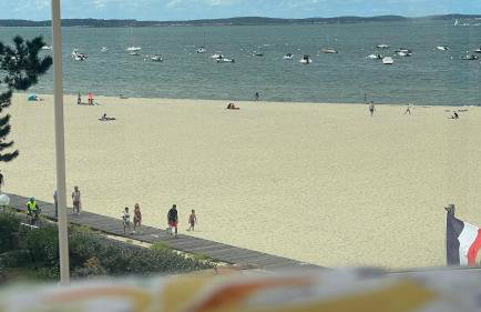 Première ligne - Vue mer exceptionnelle - Accès direct plage - Grand balcon - Parking privatif clos - Tout à pieds - Foto 25