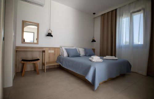 Kotinos Luxury Suites - Photo 5