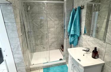 Llangranog house modern comfy house near BPW - Photo 15