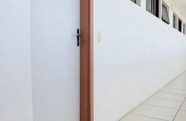 Apto ao lado do Shopping Caruaru Ar condicionado e elevador - Foto 14