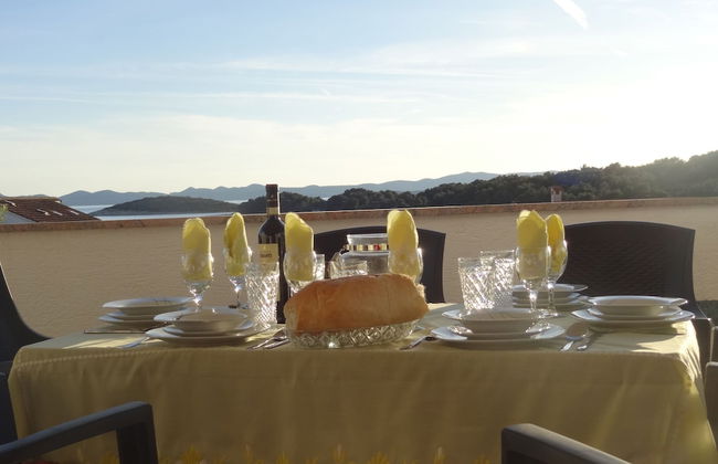 Ilsad Apartments, Apartment With Pool 80 Meters From se, Sea View From Balcony - Foto 16