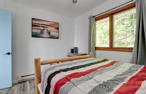 Lakefront Home in Hartford Hot Tub, Kayaks and Dock - Foto 18