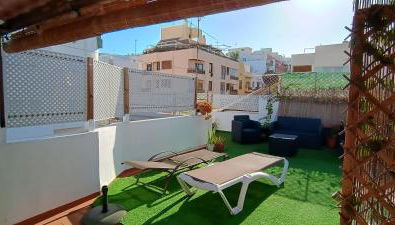 CENTER Santa Cruz, Alojamiento céntrico con gran terraza, cocina , salón y baños, todo privado - Foto 2