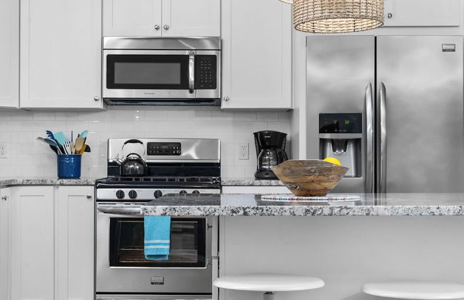 The Heart of TC 2BDR Condo Unit 115 - Foto 12