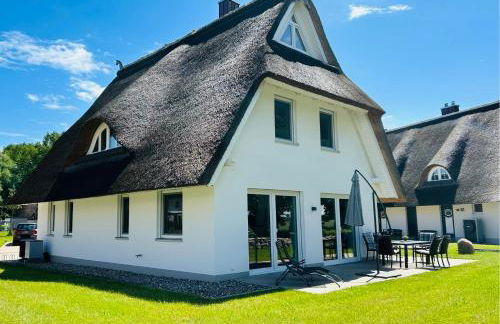 Reetdach-Ferienhaus "ANNI" mit direktem Meerblick, Sauna und Kamin - Foto 11