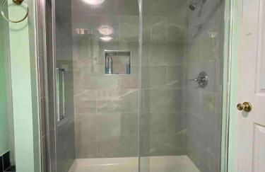 Romantic Cottage Rental with Hot Tub Outside Woodstock, New York - Foto 12