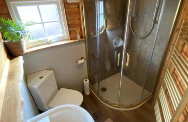 Beautifully Restored Log Cabin - Foto 15