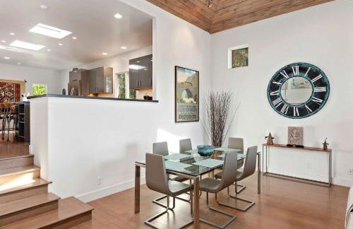 Shoreline Park House - Your Vacation Oasis Awaits - Foto 12