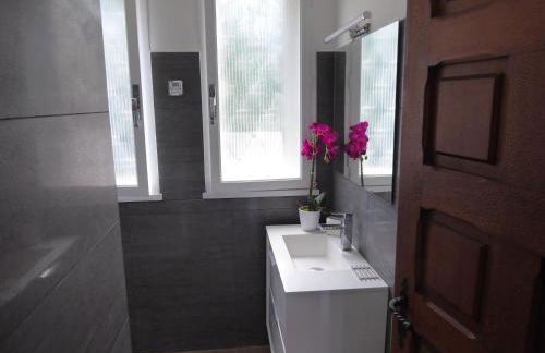 Villa d'architecte vue port à 2 pas de la plage - Photo 12