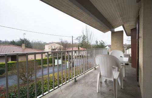 Les Mimosas - App 07 - Appartement Cosy Clim Balcon 1er étage - Photo 9