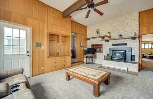 Rustic Lake Buchanan Hideaway with Game Room and Grill - Foto 9