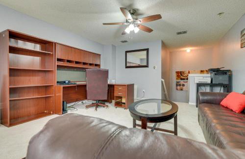 Family-Friendly Arlington Home with Private Yard! - Foto 19