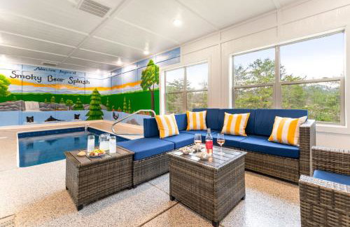 Smoky Bear Splash Top Rated Private Pool Cabin with Hot Tub, Mtn Views, Arcade Games, Excellent Location - Foto 68