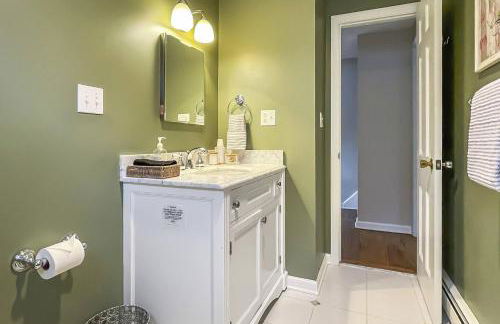 Candlewood Lake House - Foto 25