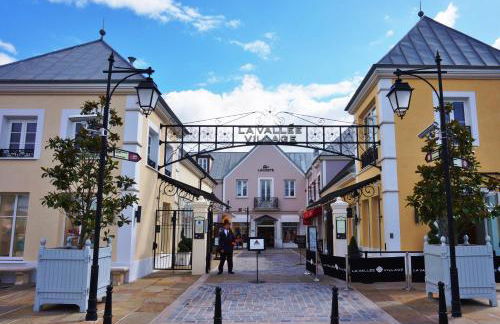Palme Centre ville Terrasse Disneyland 4 personnes avec 1 bébé - Foto 17