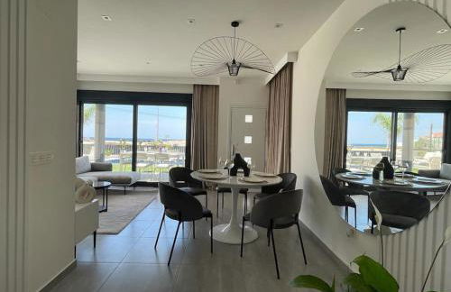 Luxury Villa with pool 1st line the sea - Foto 5