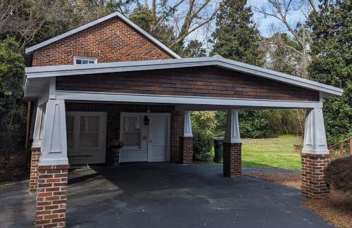 The Carriage House - Photo 24