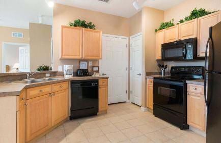 Disney's Den - Closer to all the fun! - Foto 4