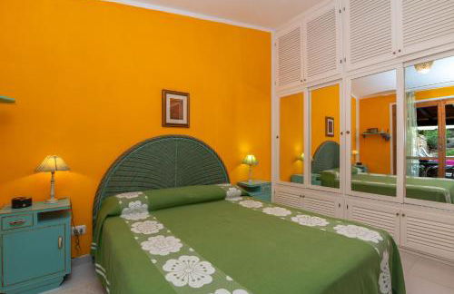 Rosemary House - Photo 11